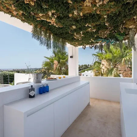Villa Eva Olivos Nueva Andalucia Marbella